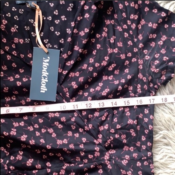 ModCloth Floral MIDI Dress - Picture 3 of 8